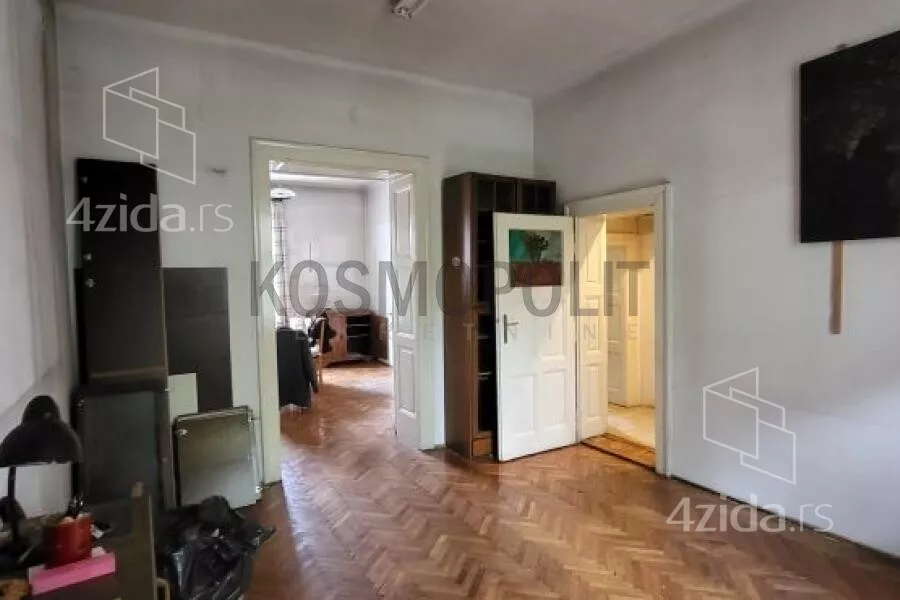 Četvoroiposoban stan | 4zida