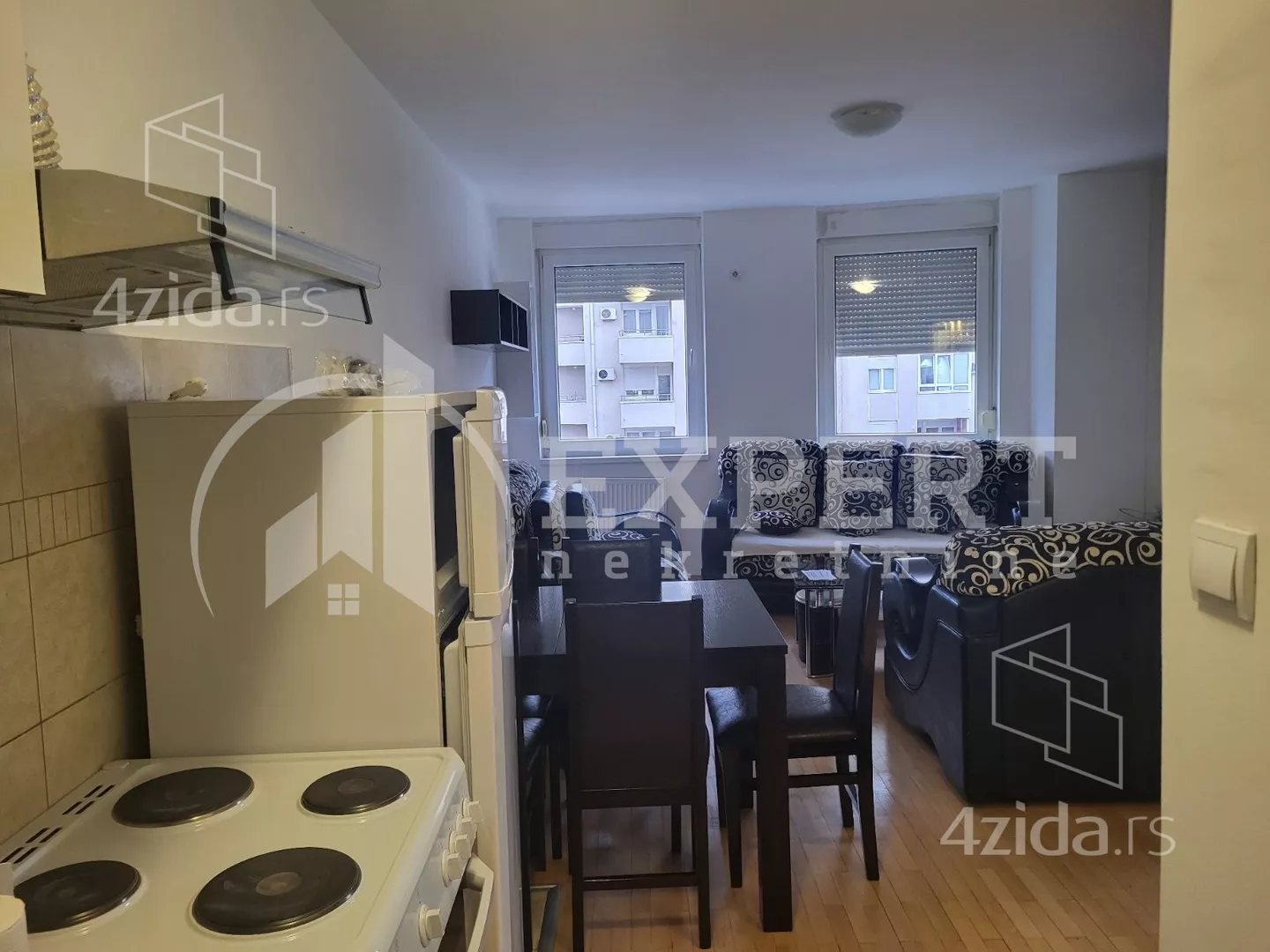 Jednoiposoban stan | 4zida