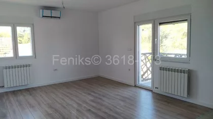 Vojvođanska | 4zida.rs