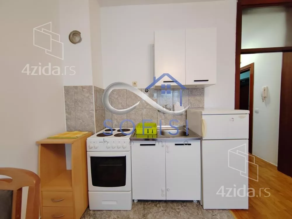 Garsonjera | 4zida