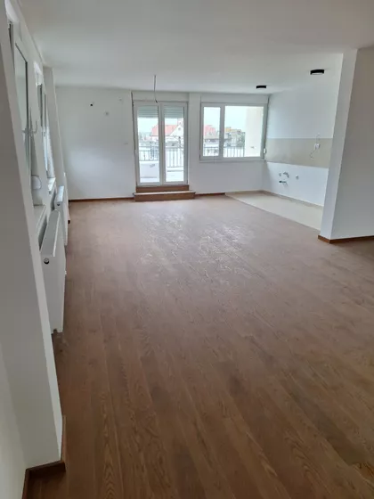 Južni Telep | 4zida.rs