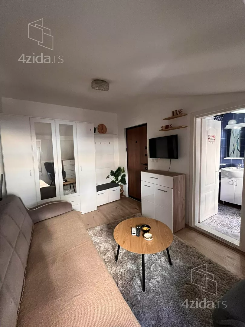 Jednosoban stan | 4zida