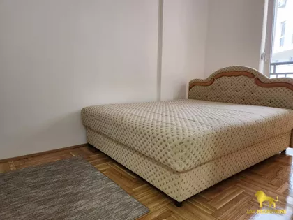 LAZE KOSTIĆA | 4zida.rs