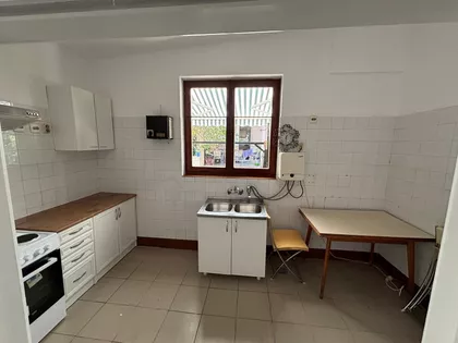 TC Stadion | 4zida.rs