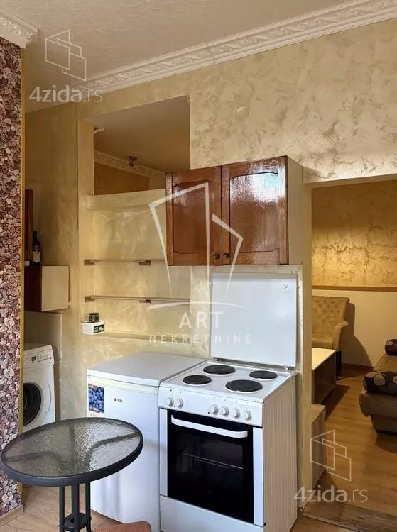 Garsonjera | 4zida