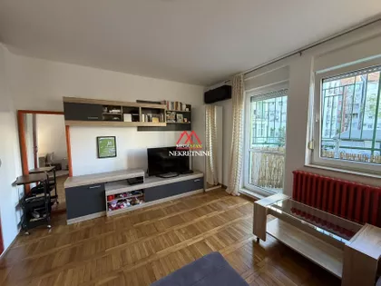 Šumadijska | 4zida.rs