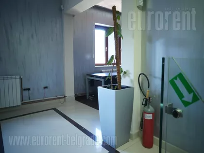 ZEMUN CENTAR | 4zida.rs