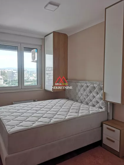 Radnička | 4zida.rs