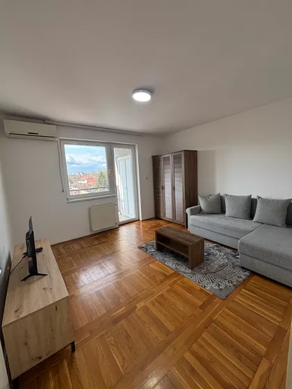 Delnička 6 | 4zida.rs