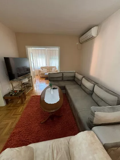 Vladetina | 4zida.rs