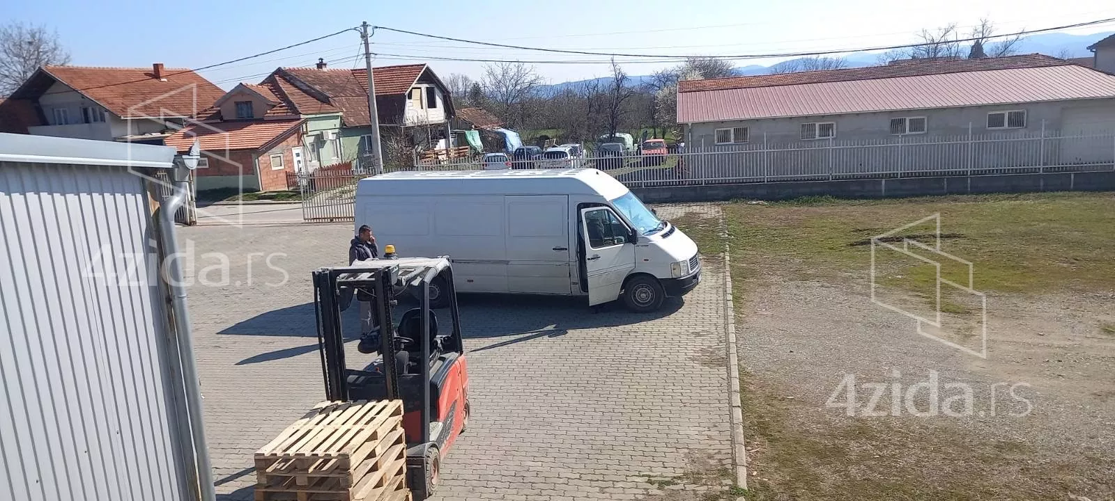 Poslovni prostor | 4zida
