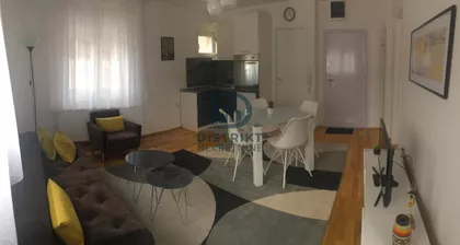 Ekonomski/Pravni Fakultet | 4zida.rs