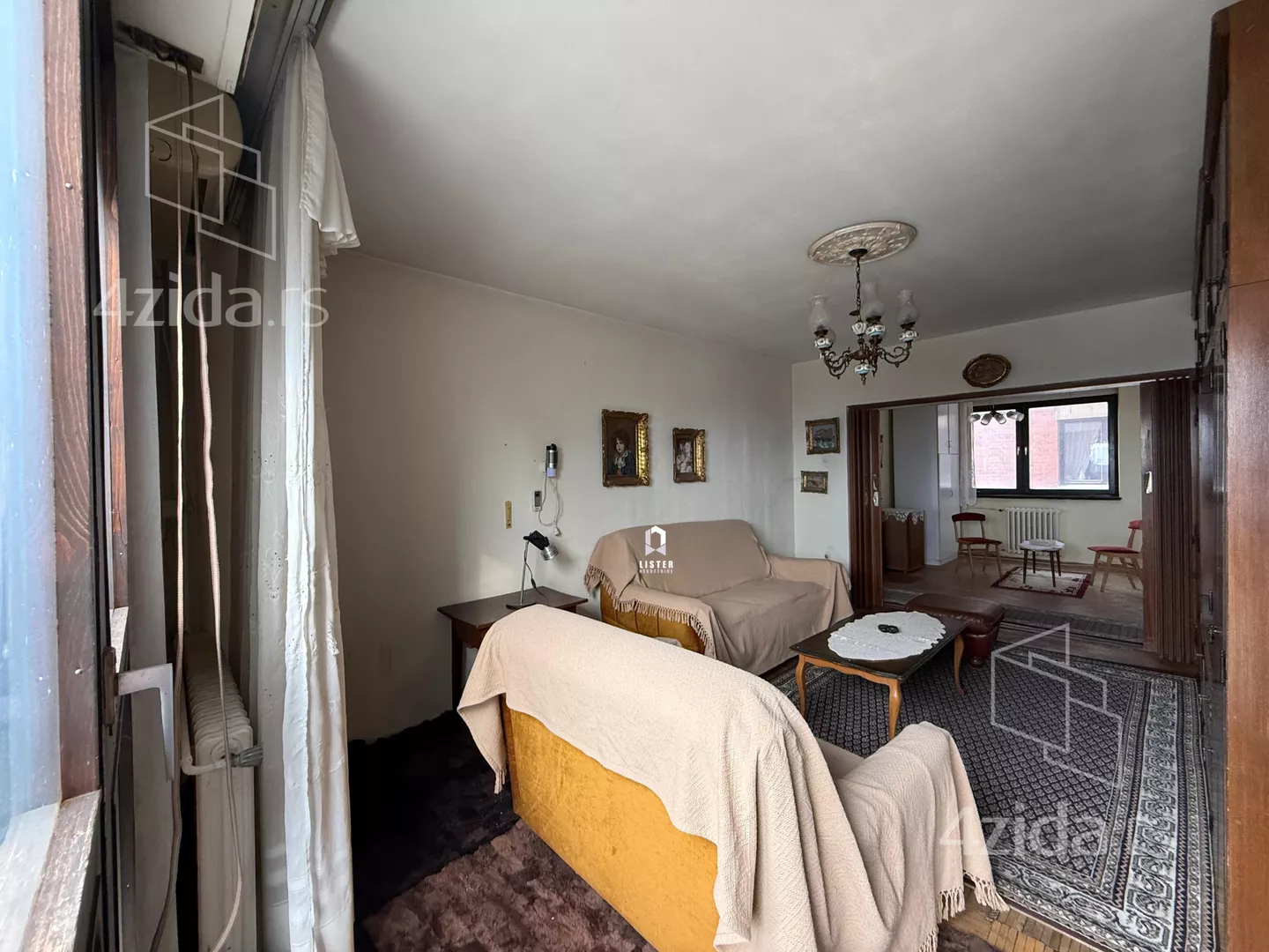 Troiposoban stan | 4zida