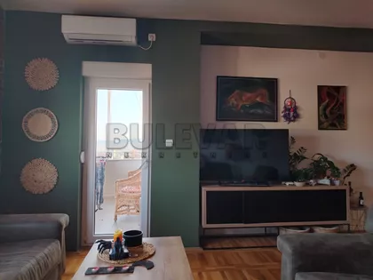 Ratka Sofijanića | 4zida.rs
