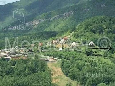 Plac | 4zida