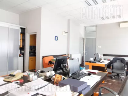 Коммерческая в аренду · 180 m² · Lion, Zvezdara opština, Beograd