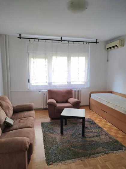 Bulevar Oslobođenja | 4zida.rs