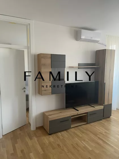 Sajmište | 4zida.rs