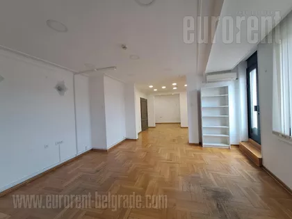 KNEZ MIHAILOVA | 4zida.rs