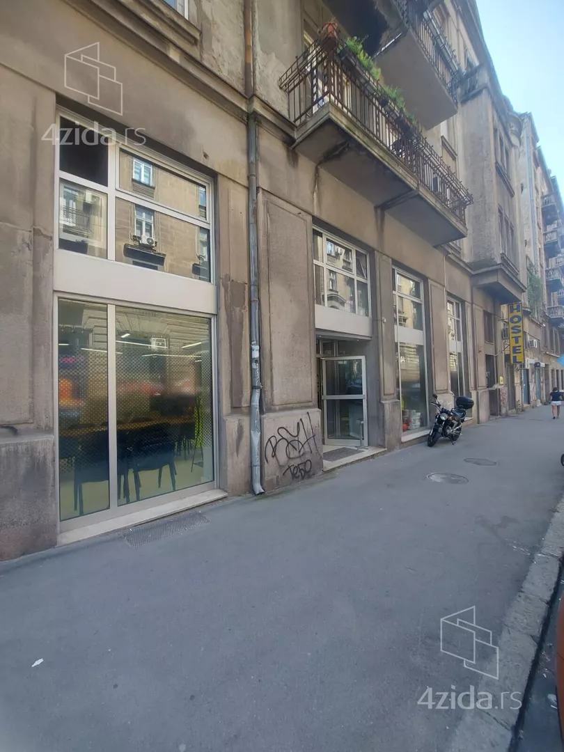 Poslovni prostor | 4zida