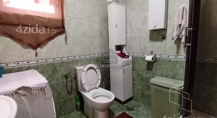 3-etažna kuća | 4zida