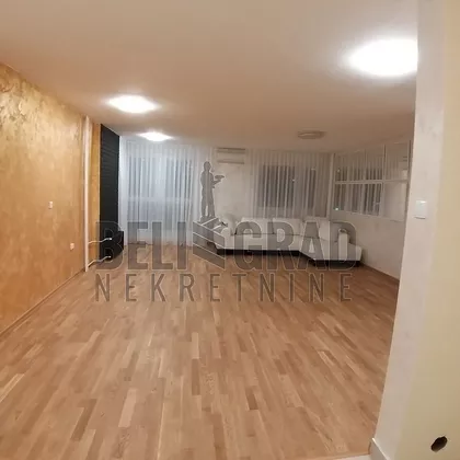 Paunova | 4zida.rs