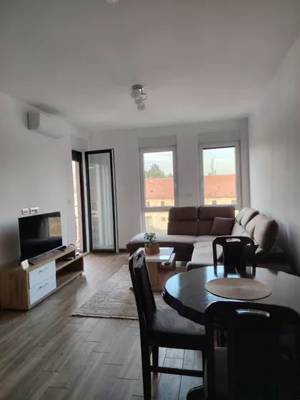 Starine Novaka | 4zida.rs