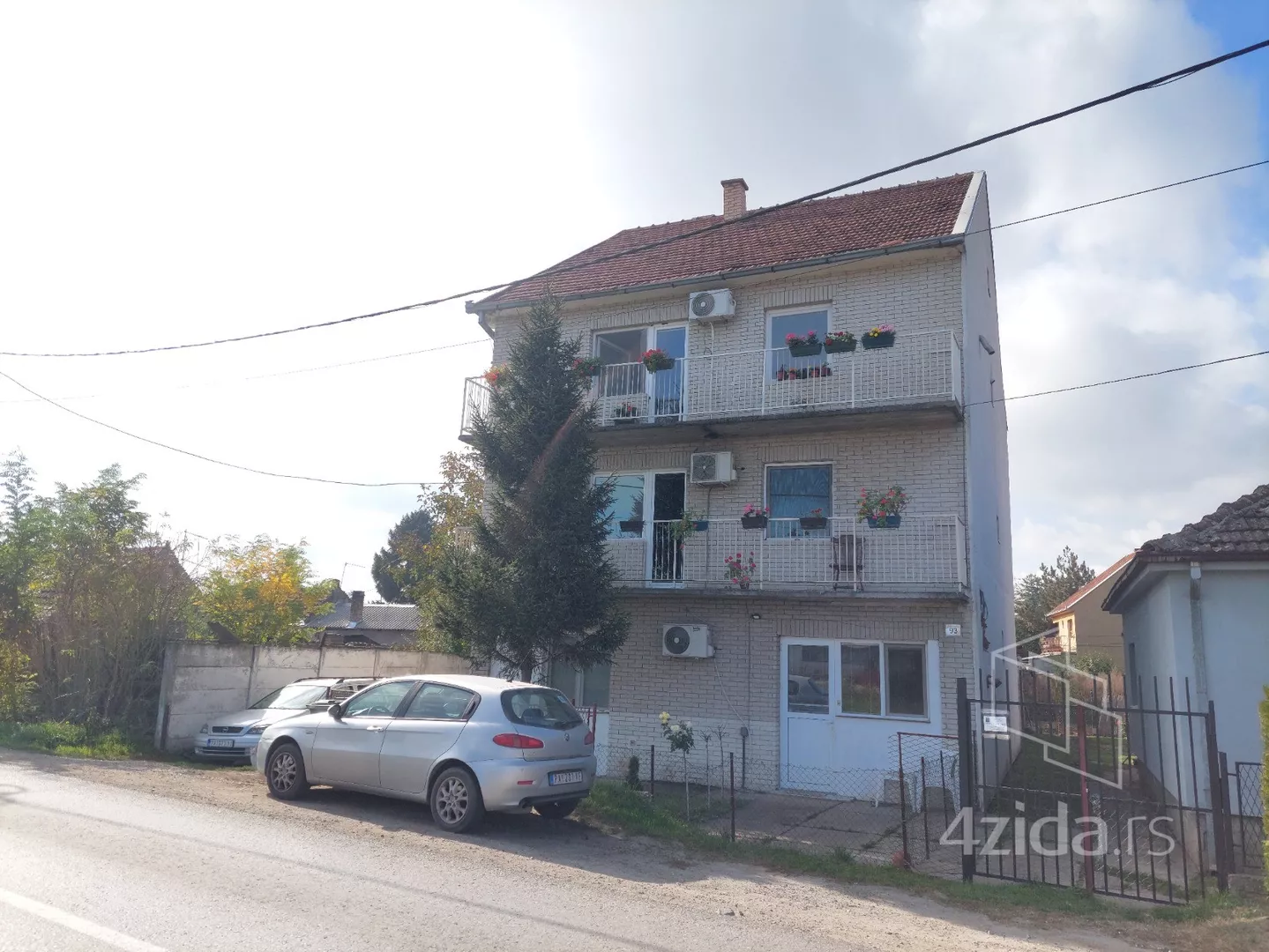 3-etažna kuća | 4zida