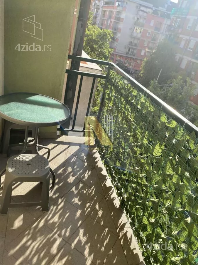 Garsonjera | 4zida