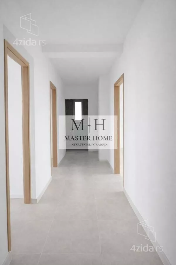 Petosoban stan | 4zida