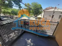 Lokal | 4zida