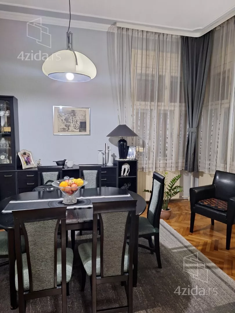 3-etažna kuća | 4zida