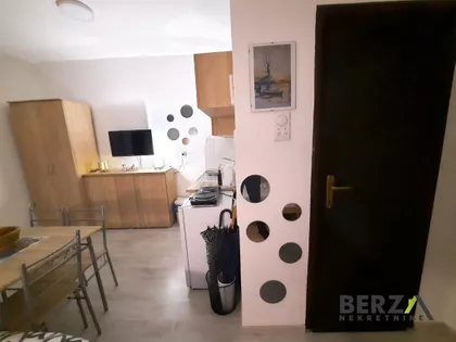 Novi Sad - Centar | 4zida.rs