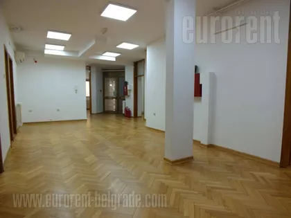 KNEZ MIHAILOVA | 4zida.rs