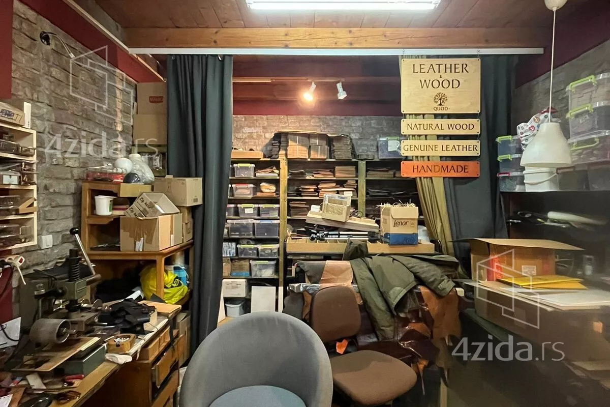 Poslovni prostor | 4zida