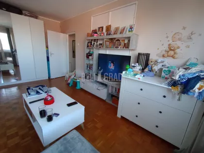 Kraljevačka | 4zida.rs