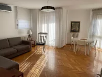 Beograd, Vračar, Kalenić pijaca | 4zida.rs | 4zida.rs