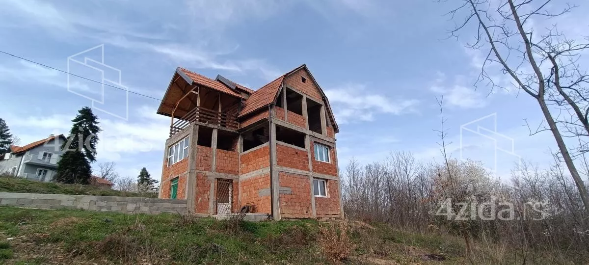 Kuća | 4zida