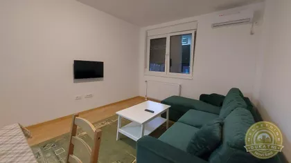 Heroja Pinkija | 4zida.rs