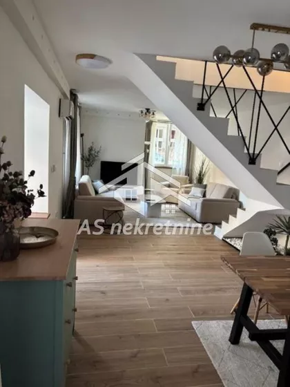 Slavujev Venac | 4zida.rs