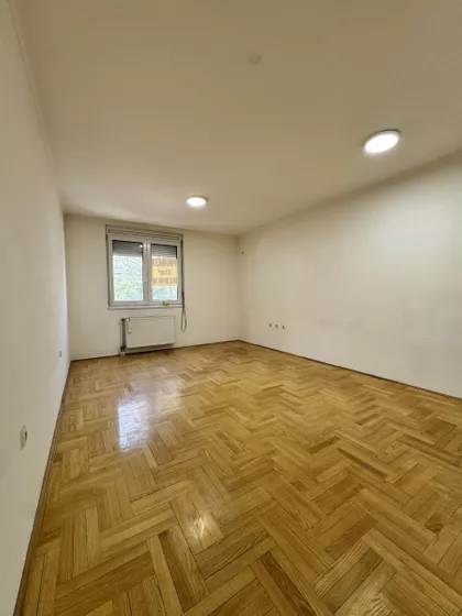 Adamovićevo Naselje | 4zida.rs