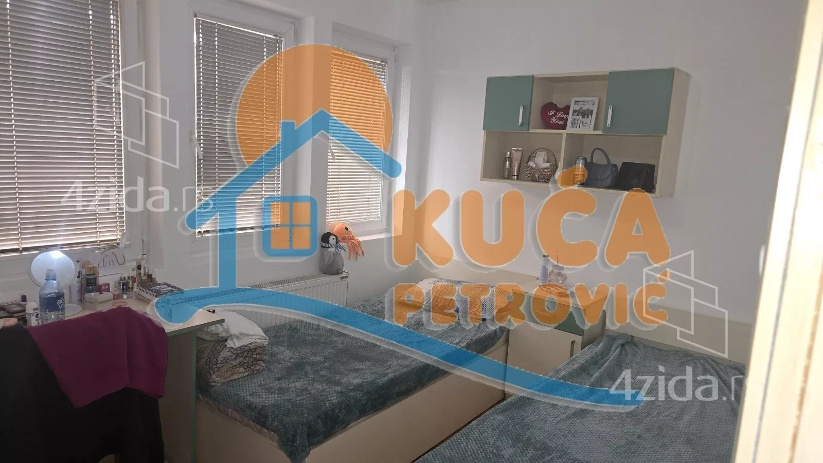 Jednoiposoban stan | 4zida