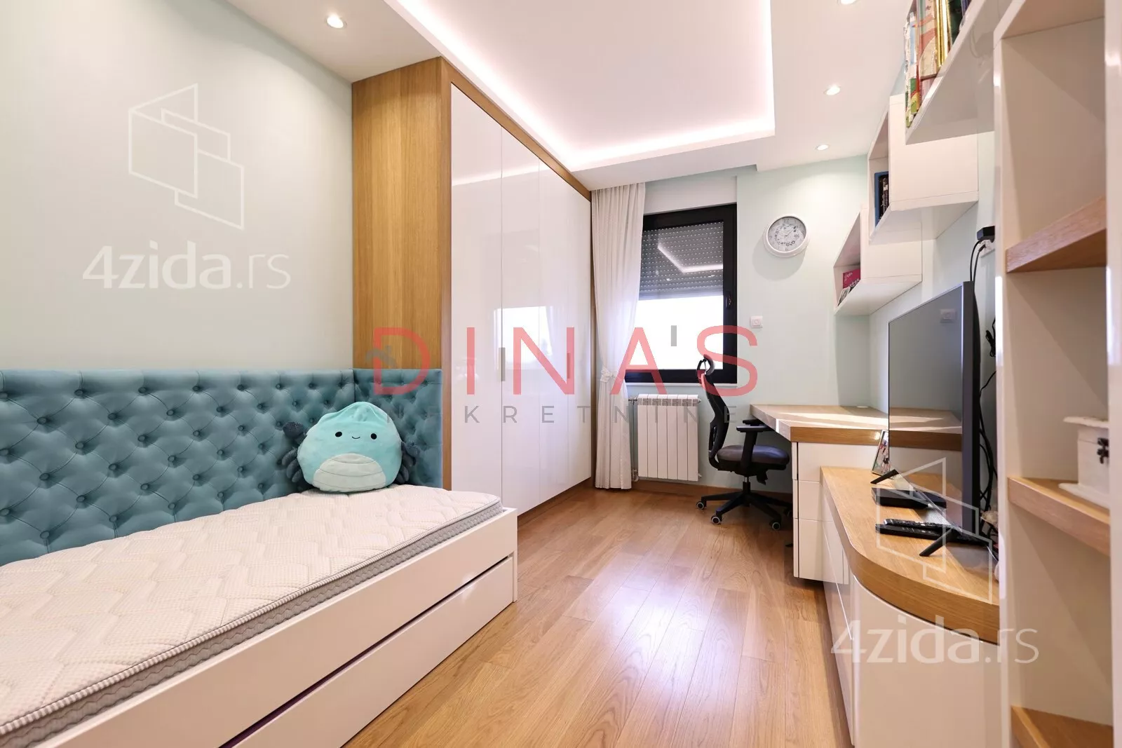 Četvorosoban stan | 4zida