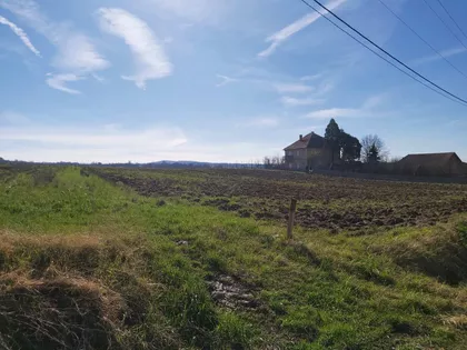 Valovi | 4zida.rs