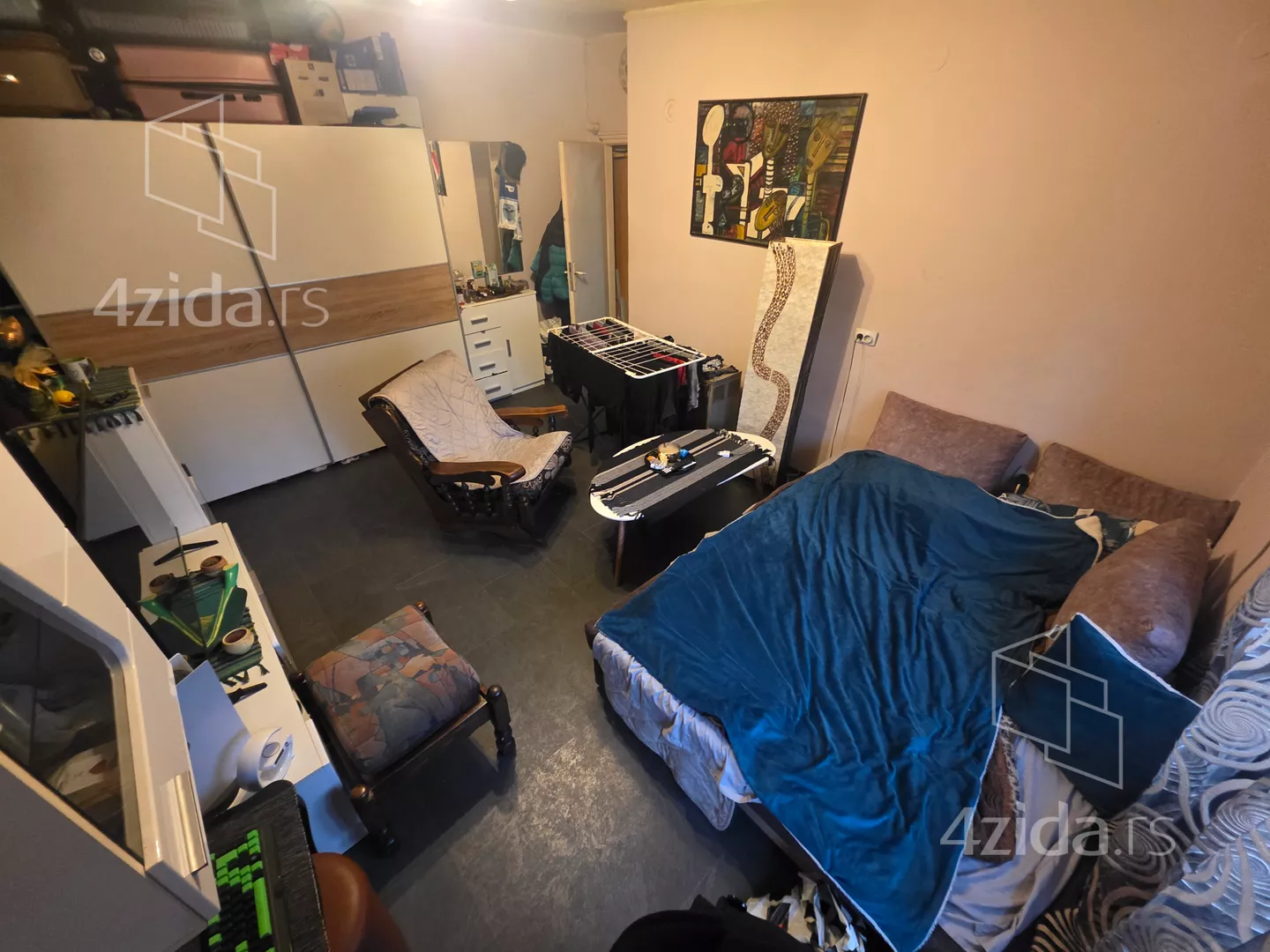 Dvoiposoban stan | 4zida