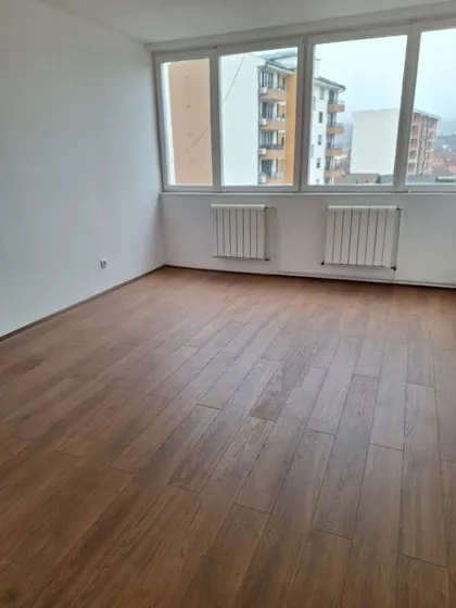 Nemanjina 44 | 4zida.rs