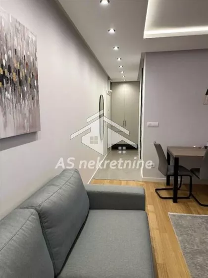 Gradska Bolnica | 4zida.rs