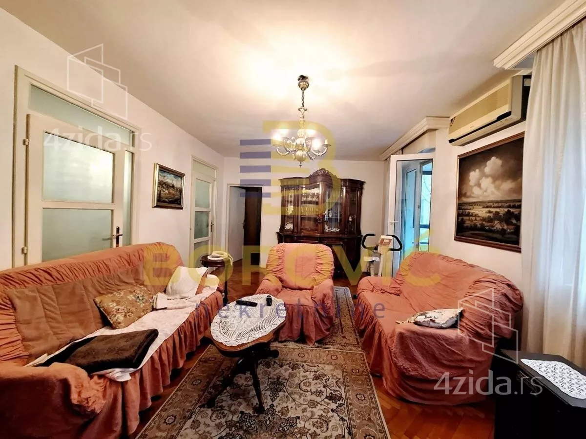 Četvorosoban stan | 4zida