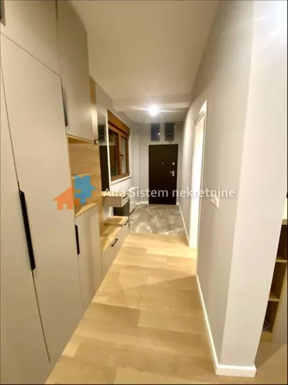 Zvezdarska Šuma | 4zida.rs