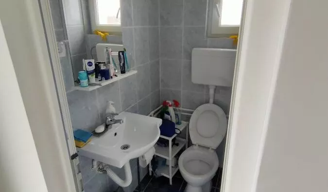 Poslovna zgrada | 4zida